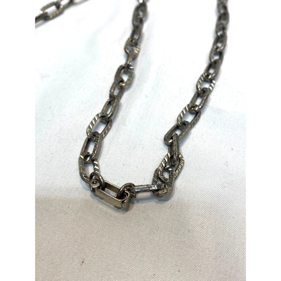 Vintage 1970's Native Pride Necklace - Picture 4 of 6